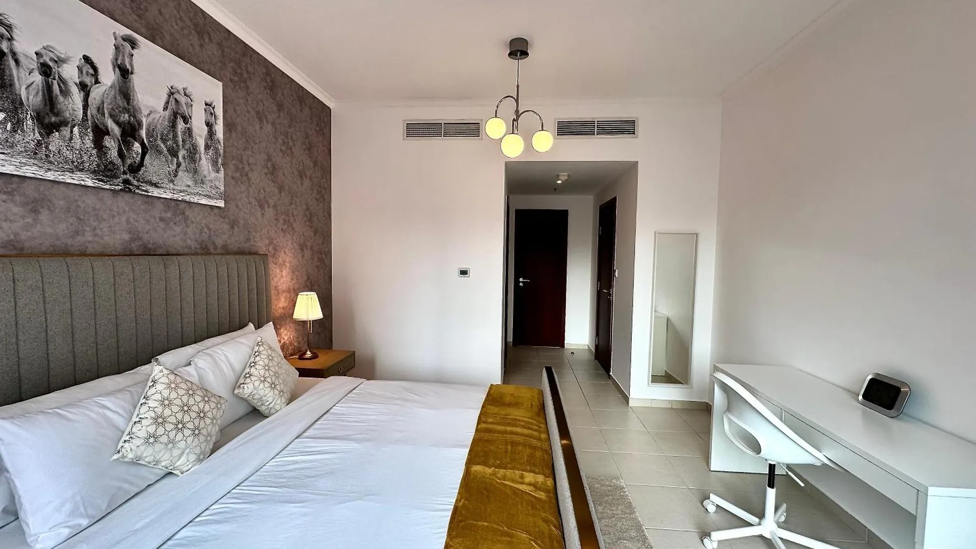 Lux Bnb I The Residences I Sky Line Views Dubaj Spojené arabské emiráty